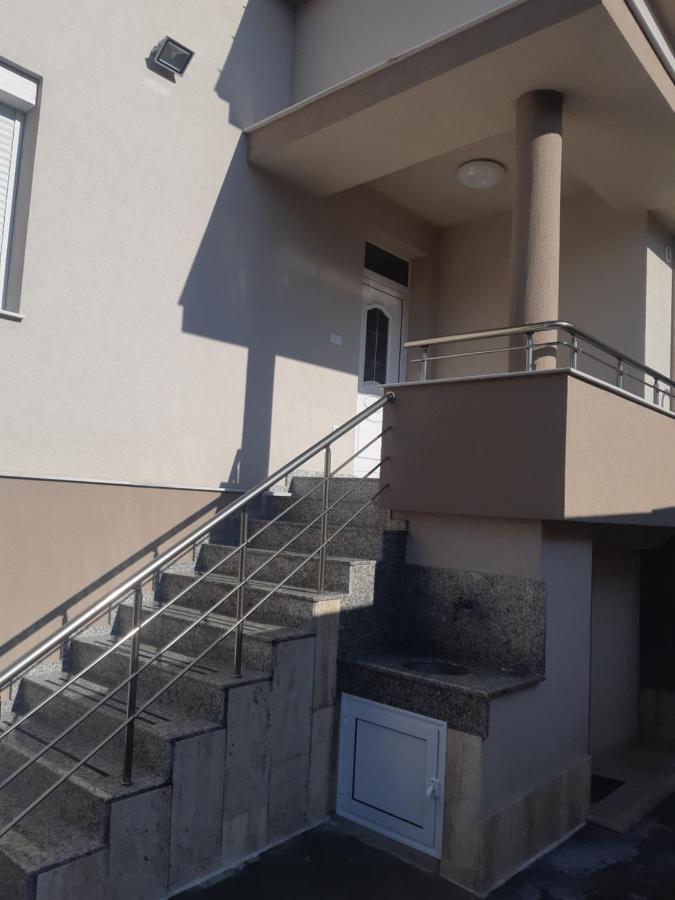 Villa Ros Guest House Свиленград Экстерьер фото